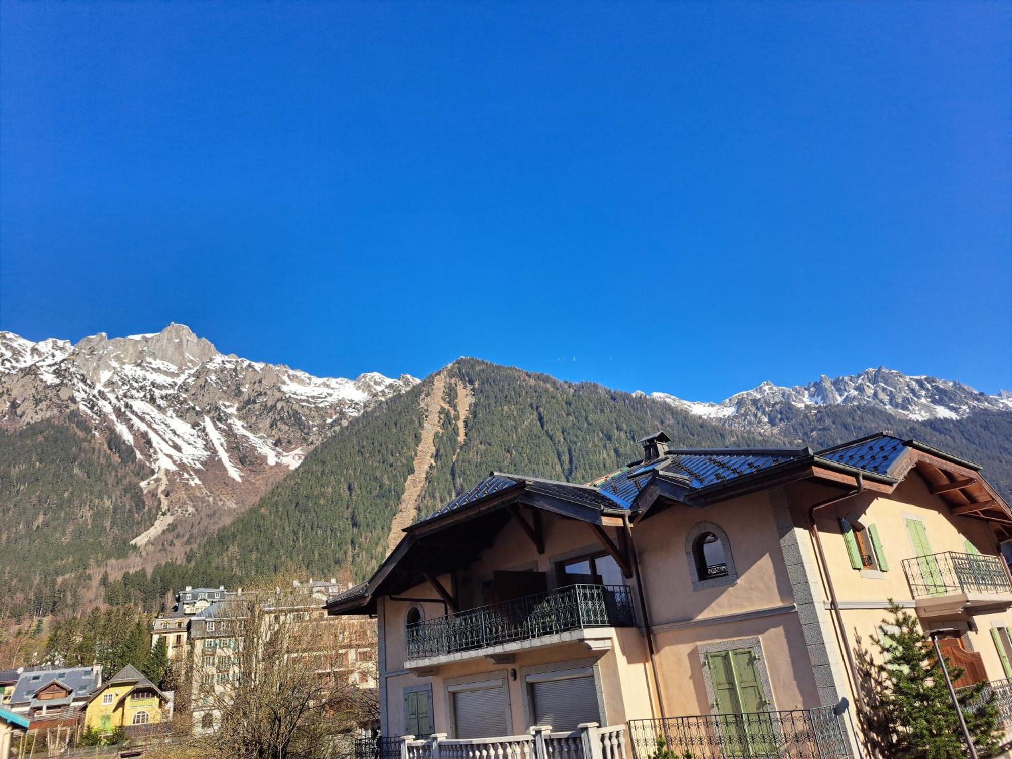 Vue Brevent Sublime En Centre Ville Avec Parking Prive Chamonix ภายนอก รูปภาพ